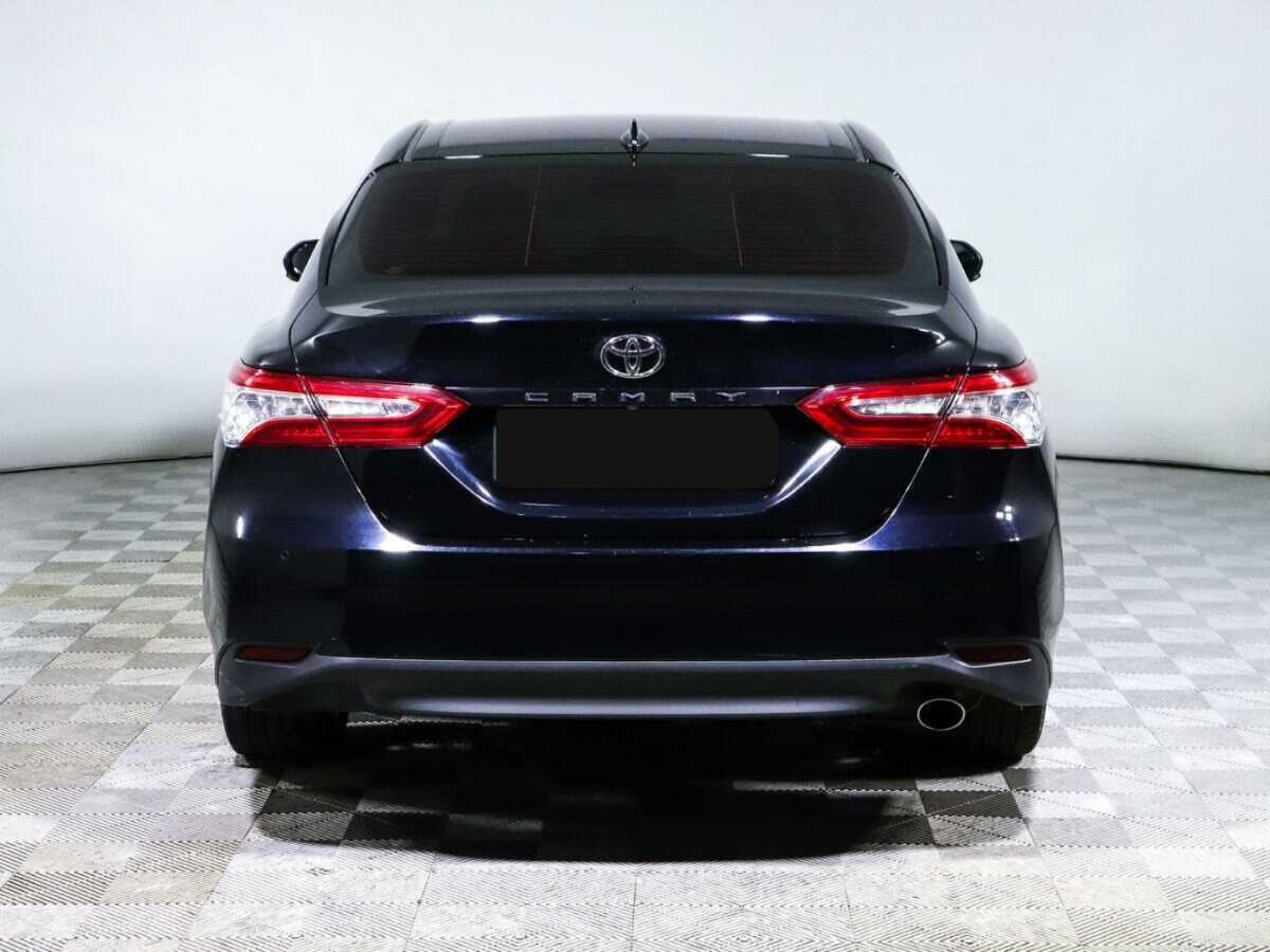 Купить Toyota Camry с пробегом. Фото: #4