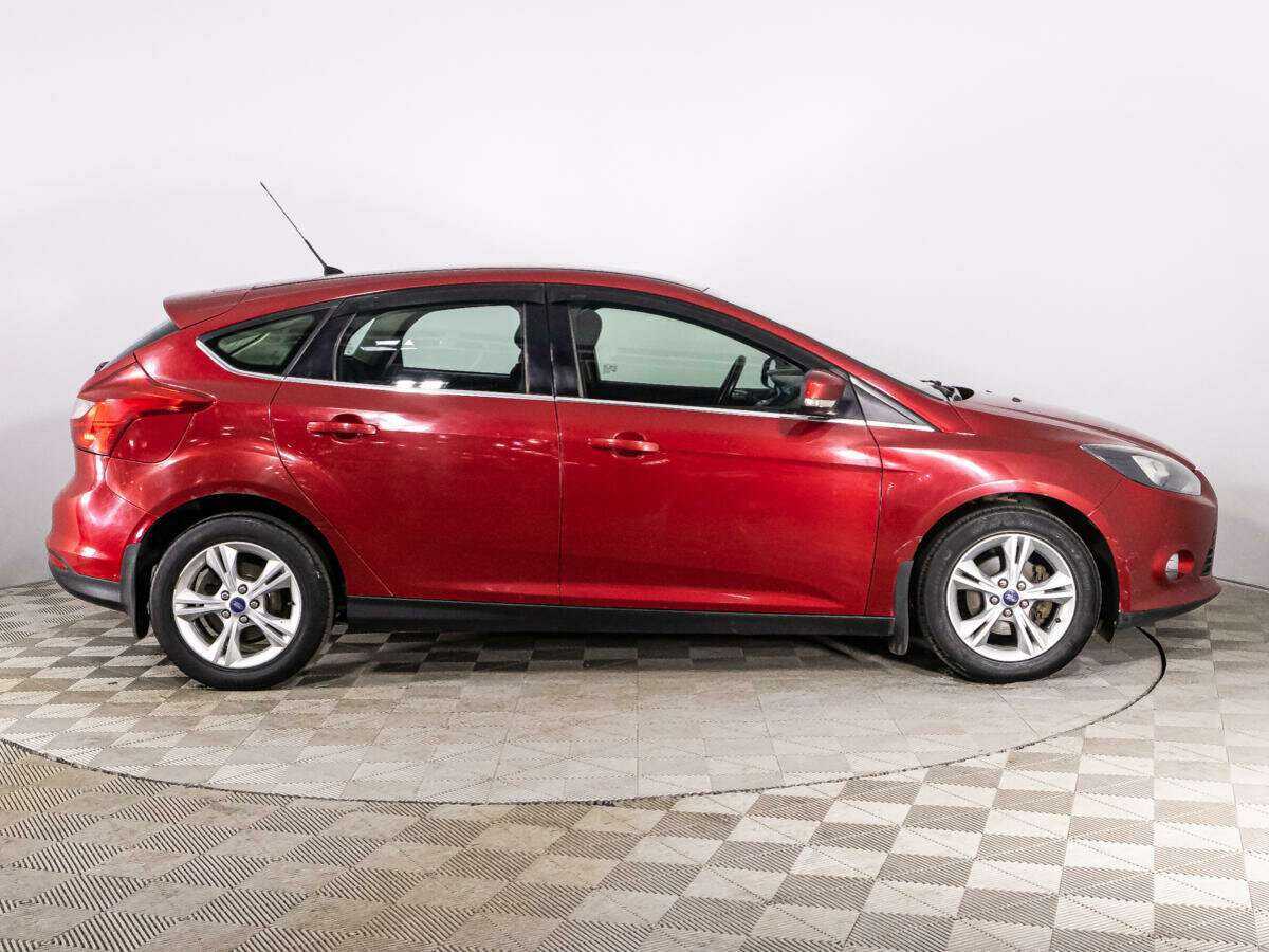 Купить Ford Focus с пробегом. Фото: #3