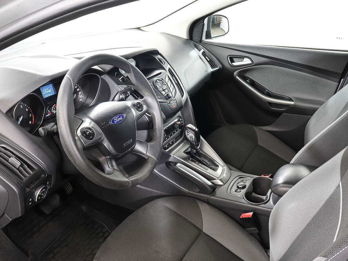 Купить Ford Focus с пробегом. Фото: #11