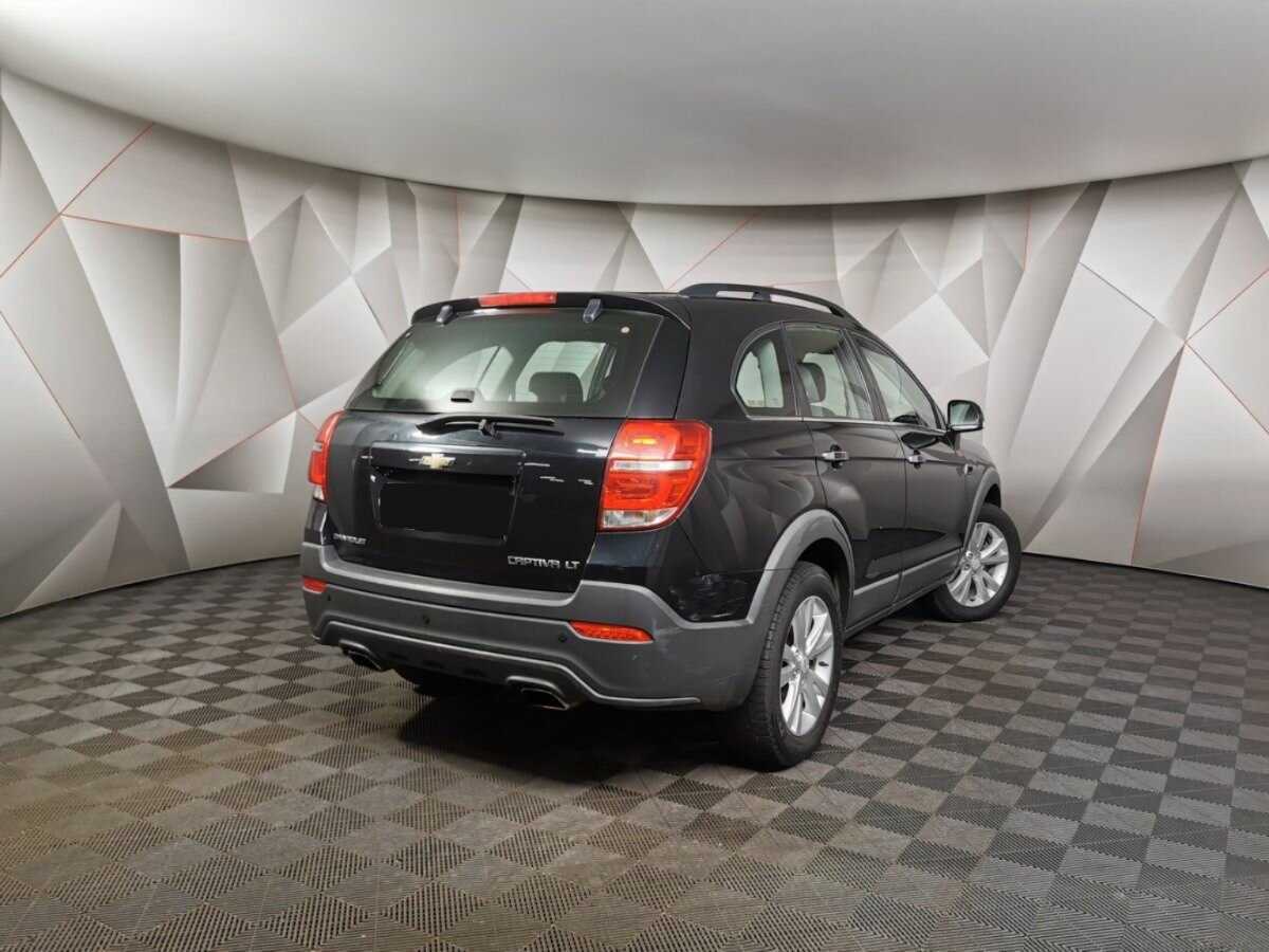 Купить Chevrolet Captiva с пробегом. Фото: #1