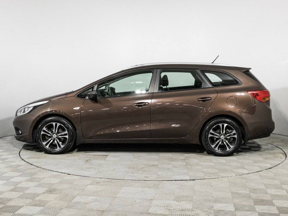 Купить Kia Ceed с пробегом. Фото: #7