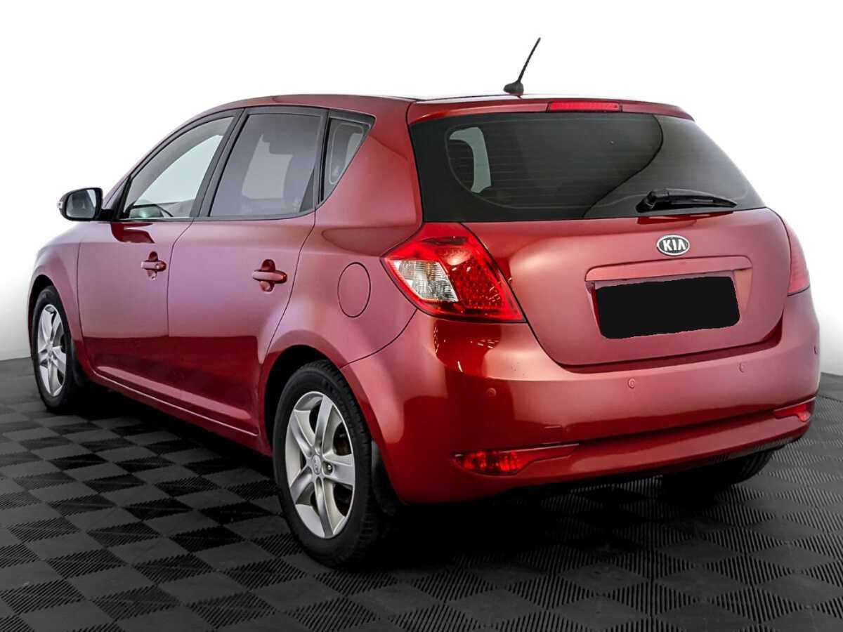 Купить Kia Ceed с пробегом. Фото: #6