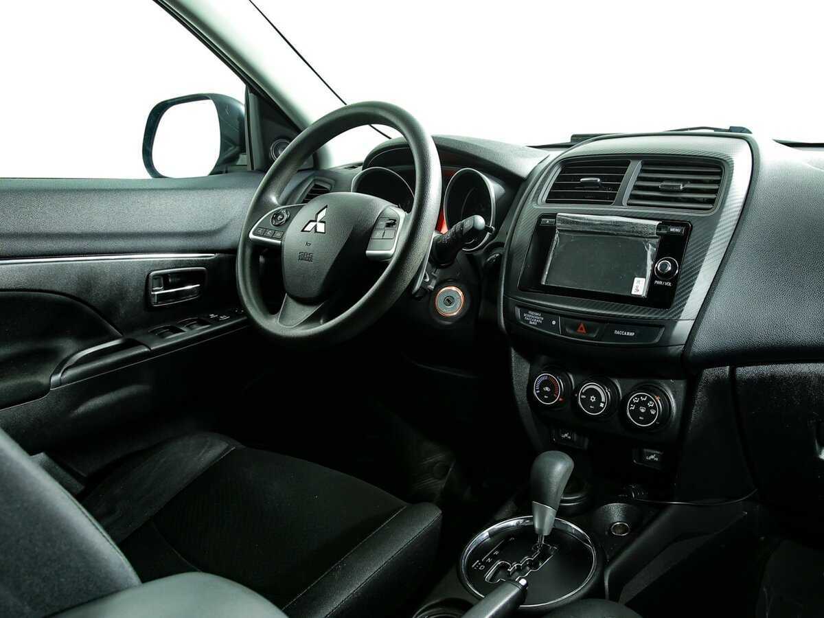 Купить Mitsubishi ASX с пробегом. Фото: #8