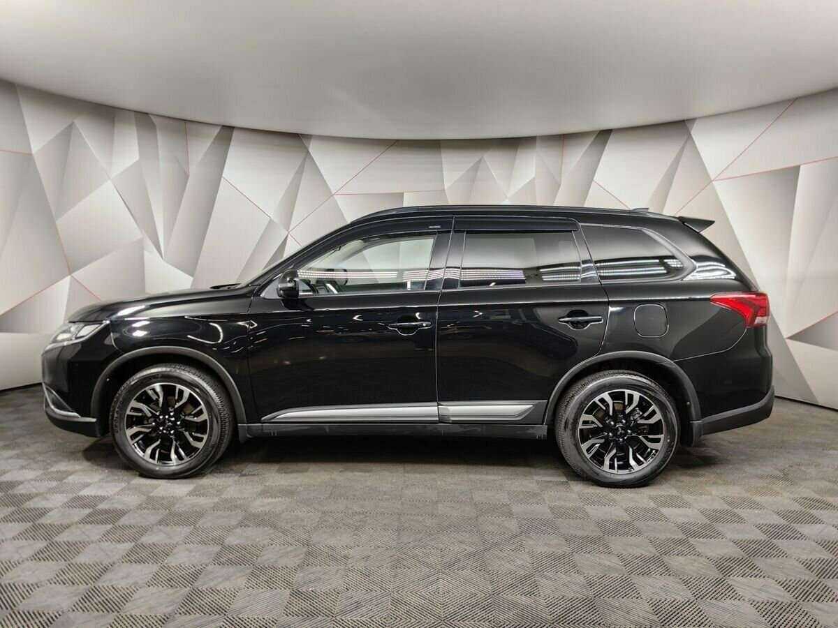 Купить Mitsubishi Outlander с пробегом. Фото: #4