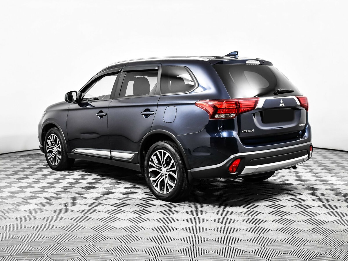 Купить Mitsubishi Outlander с пробегом. Фото: #5