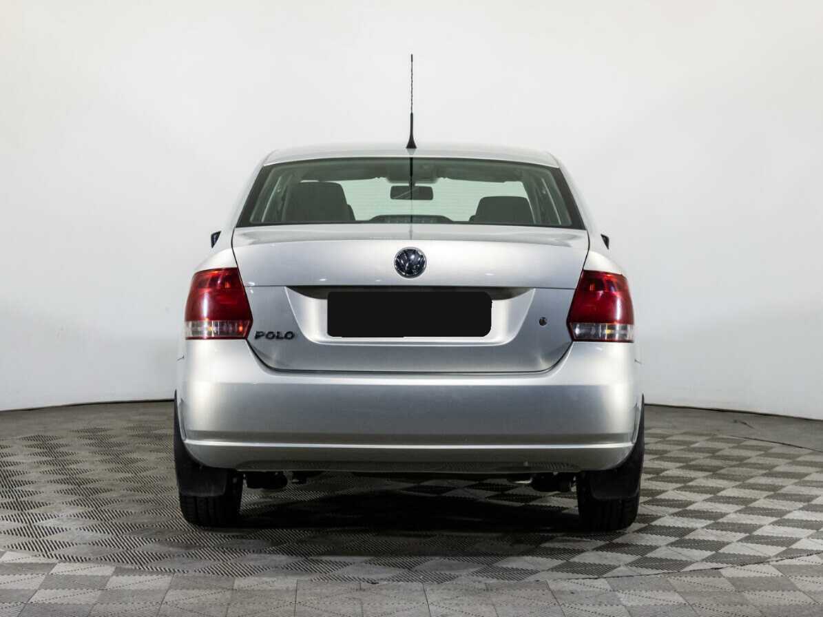 Купить Volkswagen Polo с пробегом. Фото: #4