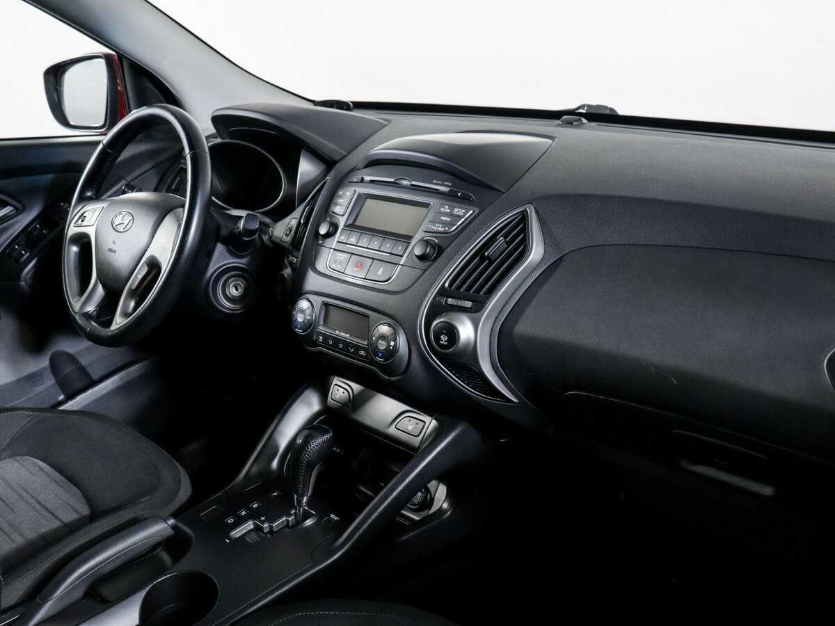 Купить Hyundai ix35 с пробегом. Фото: #8