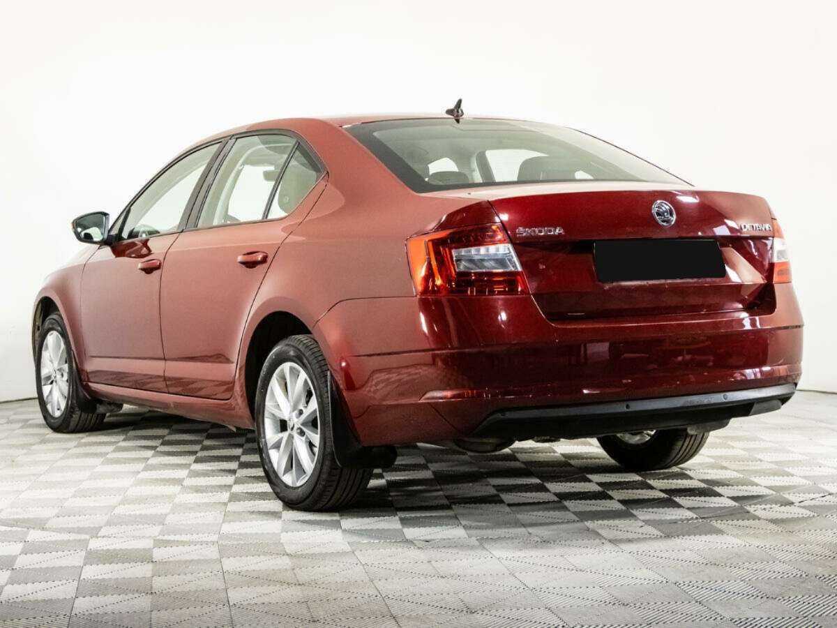 Купить Skoda Octavia с пробегом. Фото: #6