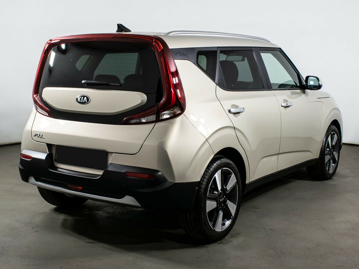 Купить Kia Soul с пробегом. Фото: #4