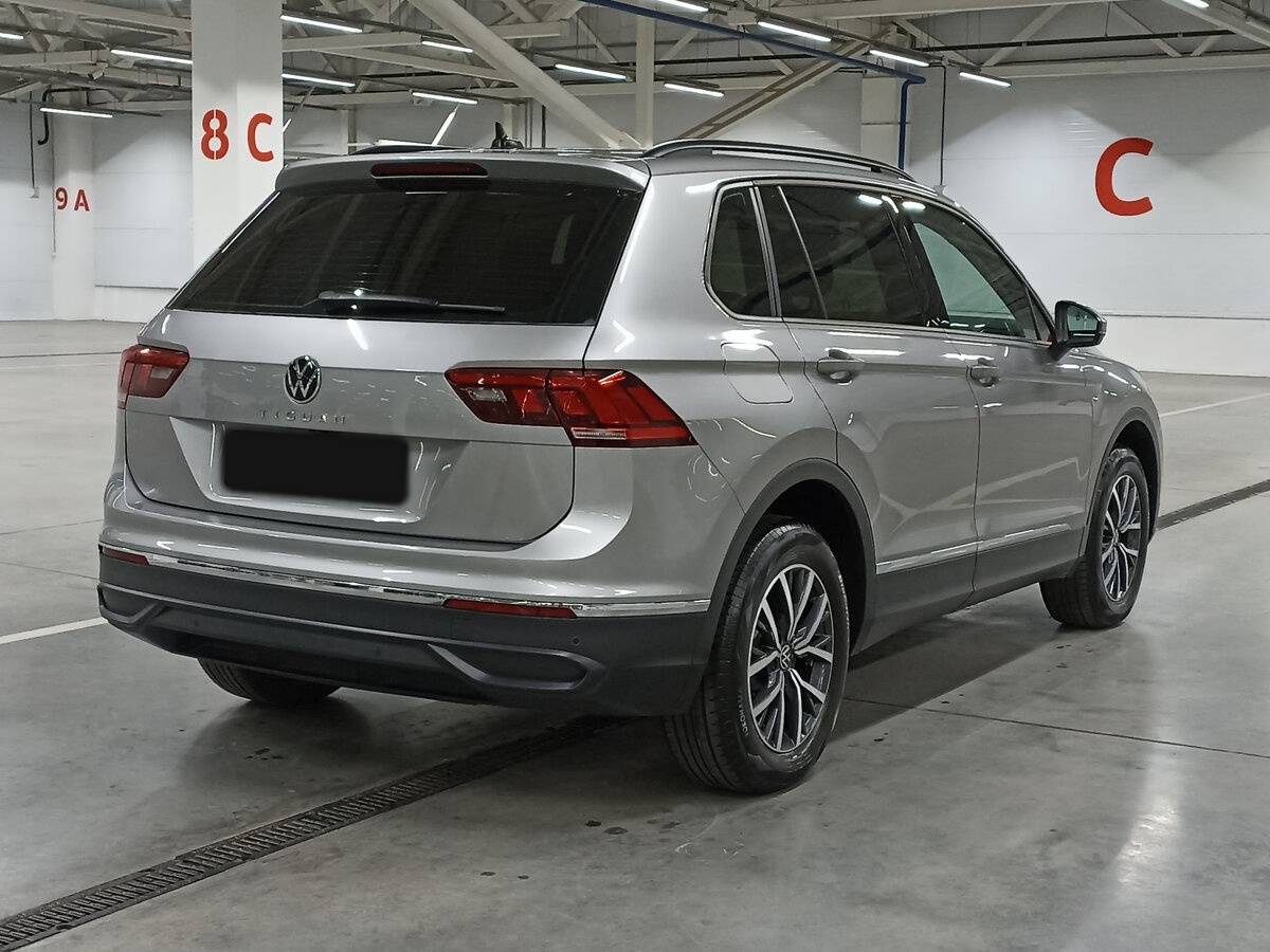 Купить Volkswagen Tiguan с пробегом. Фото: #4