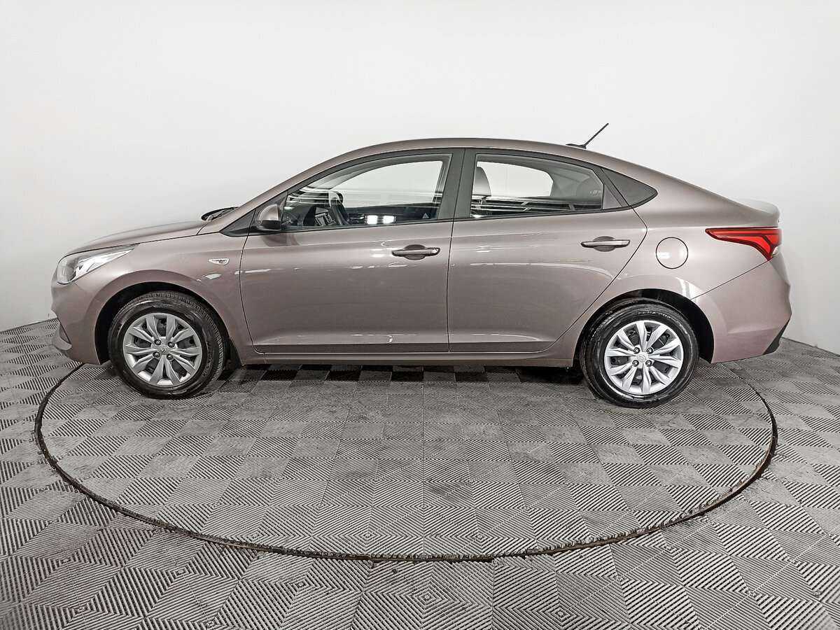 Купить Hyundai Solaris с пробегом. Фото: #7