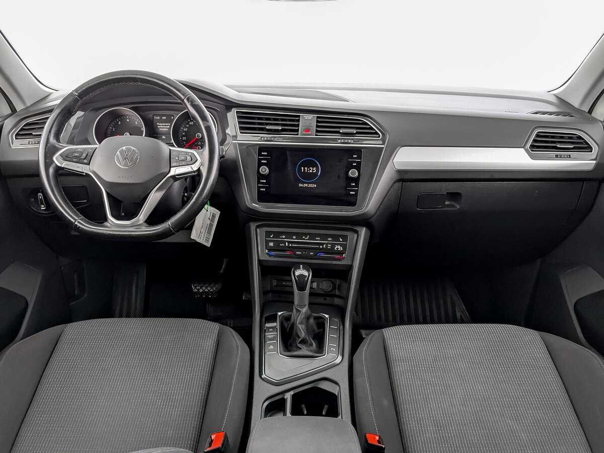 Купить Volkswagen Tiguan с пробегом. Фото: #13