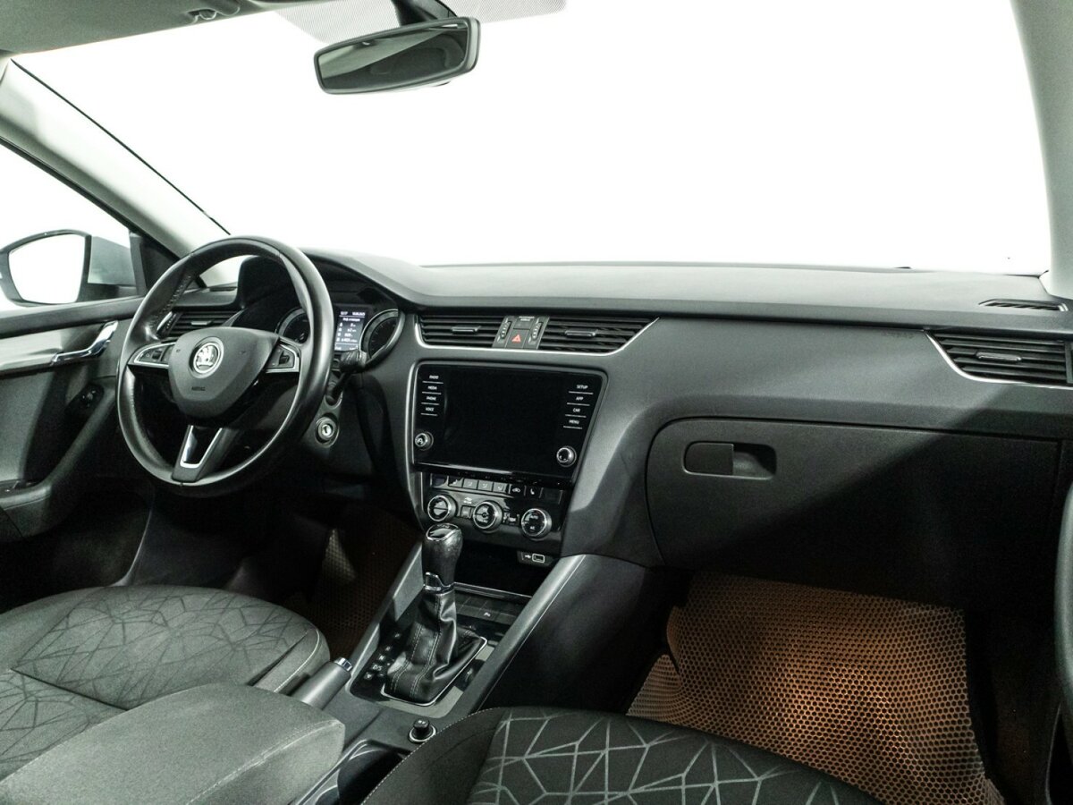 Купить Skoda Octavia с пробегом. Фото: #8