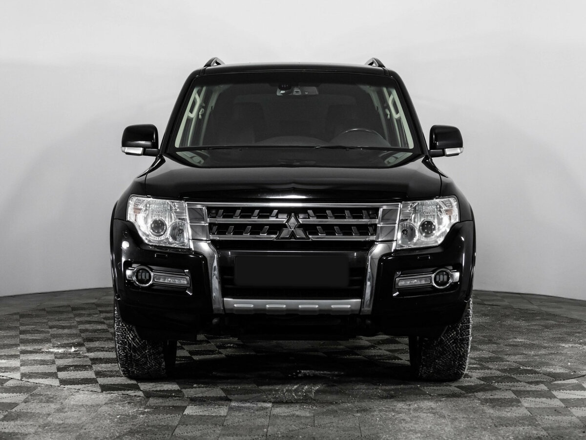Купить Mitsubishi Pajero с пробегом. Фото: #1