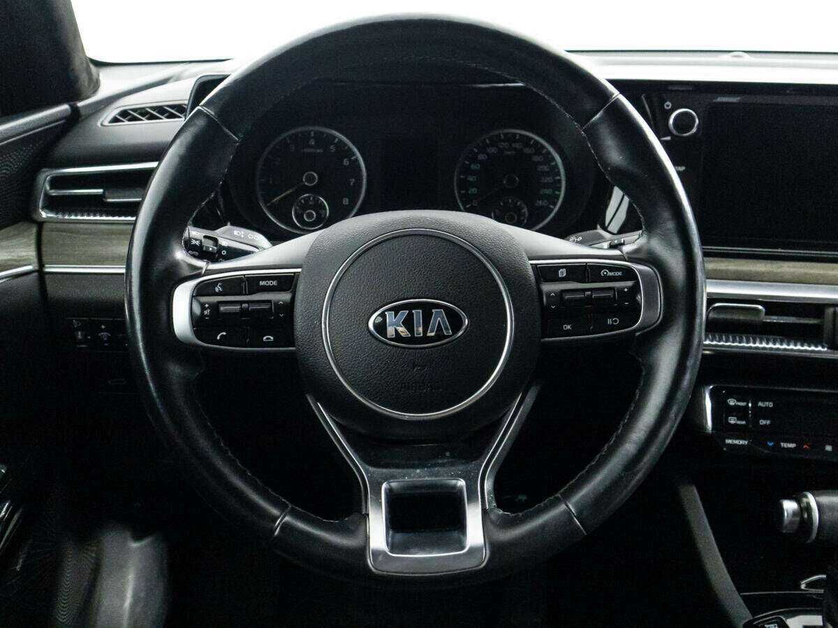 Купить Kia K5 с пробегом. Фото: #20
