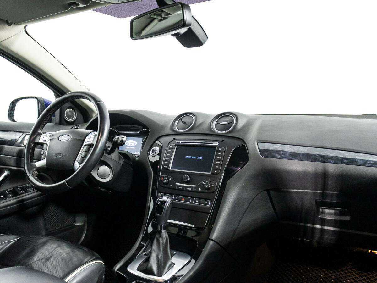Купить Ford Mondeo с пробегом. Фото: #8