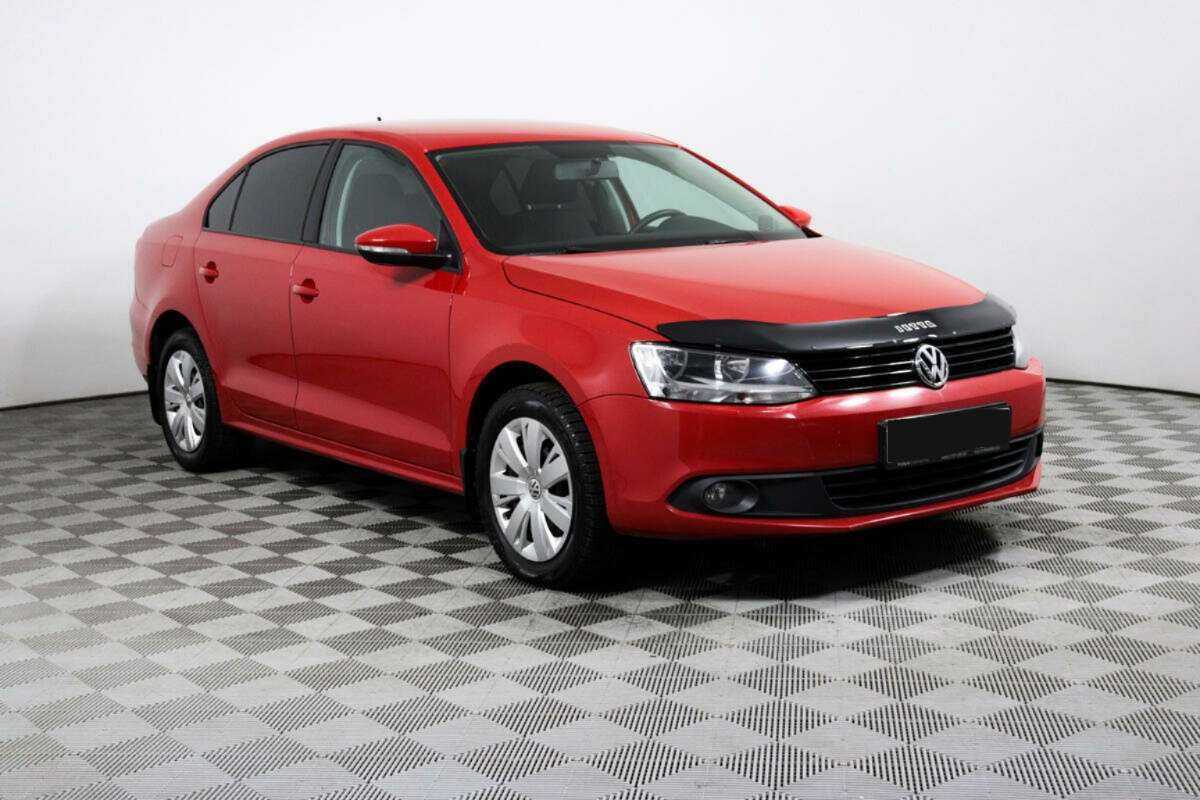 Купить Volkswagen Jetta с пробегом. Фото: #2