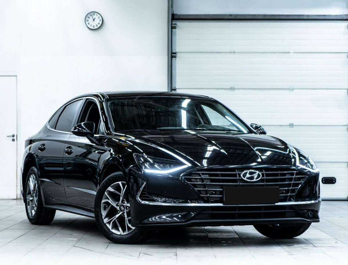Купить Hyundai Sonata с пробегом. Фото: #1