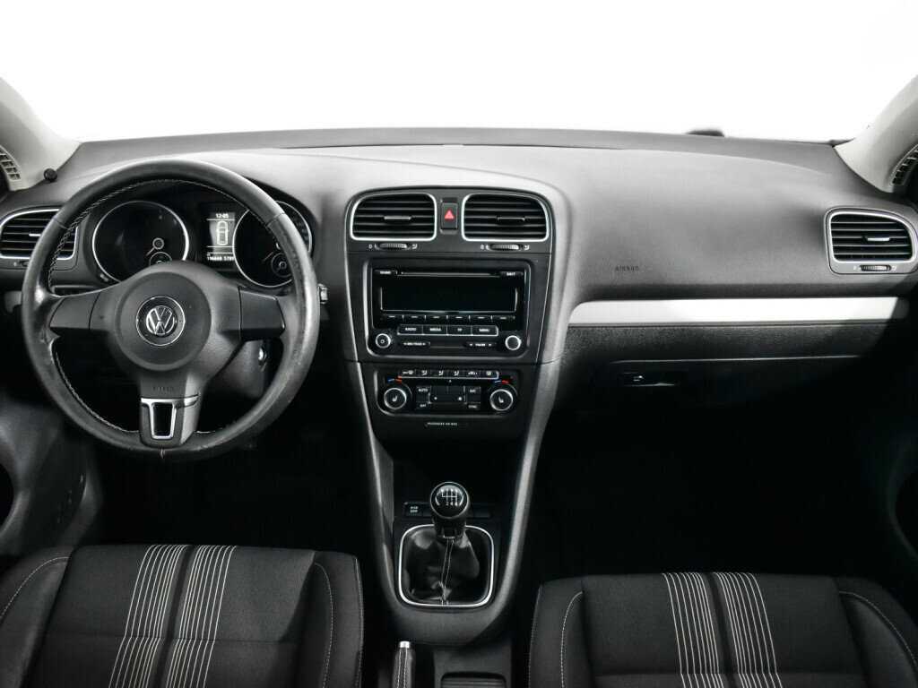 Купить Volkswagen Golf с пробегом. Фото: #11