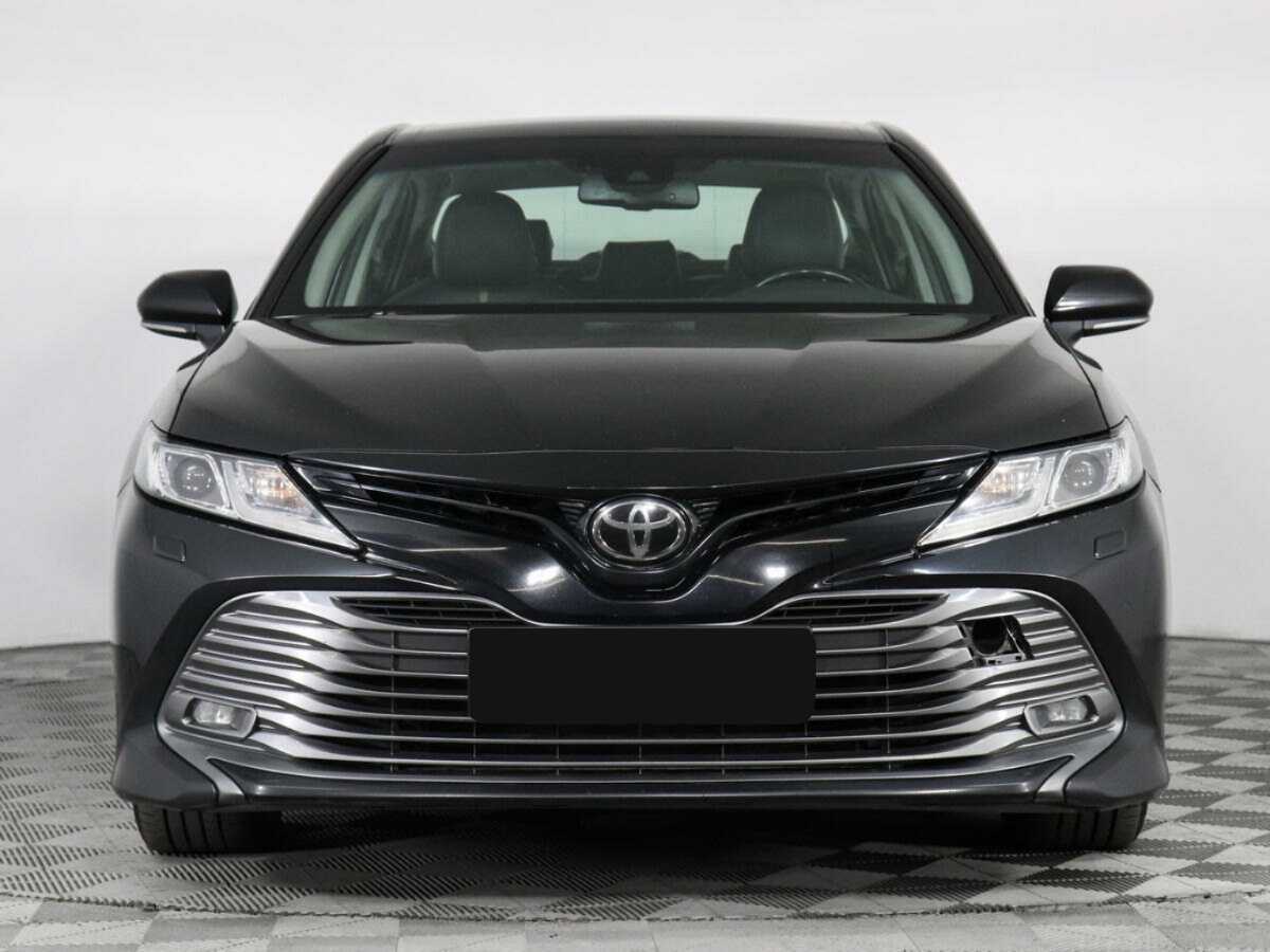 Купить Toyota Camry с пробегом. Фото: #1