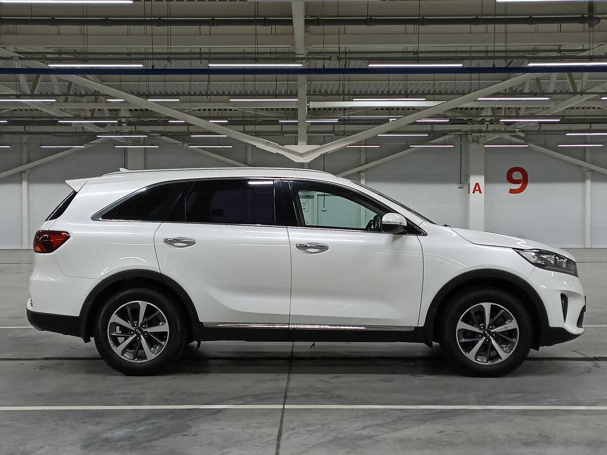 Купить Kia Sorento с пробегом. Фото: #3