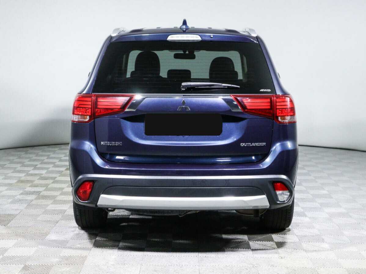 Купить Mitsubishi Outlander с пробегом. Фото: #4