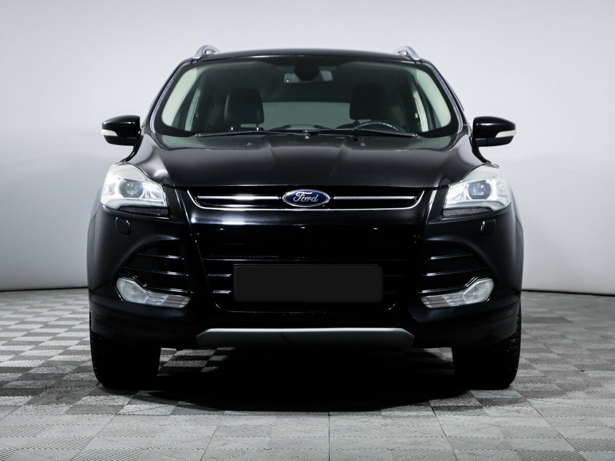 Купить Ford Kuga с пробегом. Фото: #1