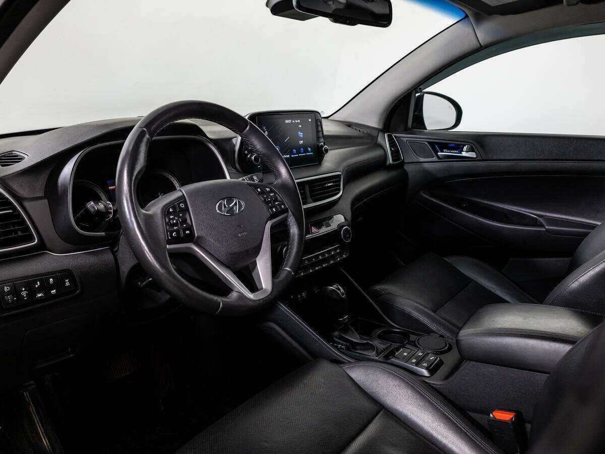 Купить Hyundai Tucson с пробегом. Фото: #8