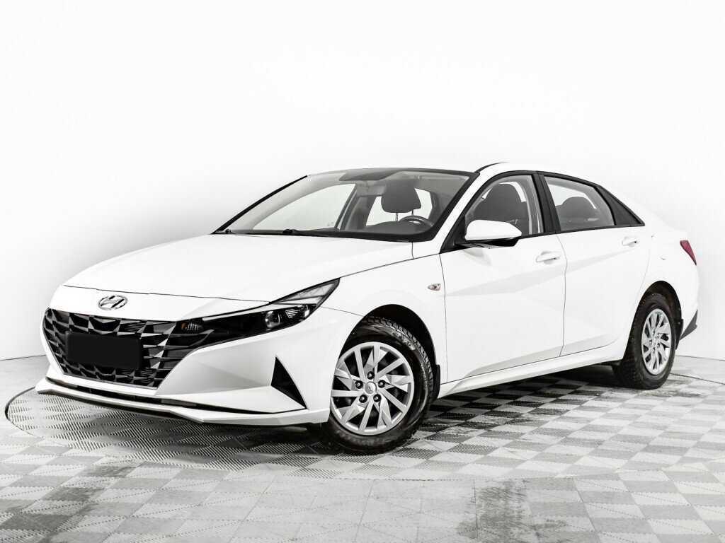 Купить Hyundai Elantra с пробегом. Посмотреть фото