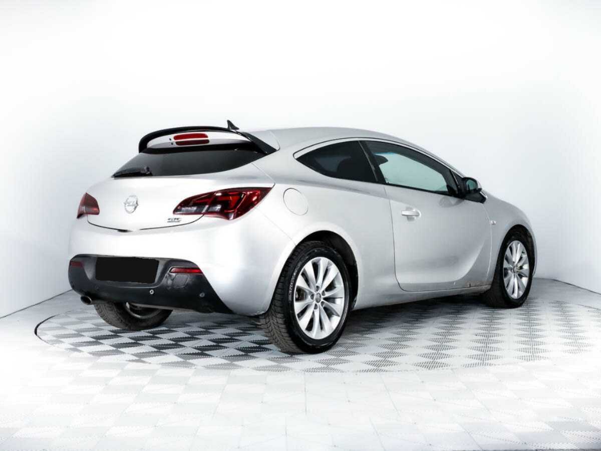 Купить Opel Astra с пробегом. Фото: #4