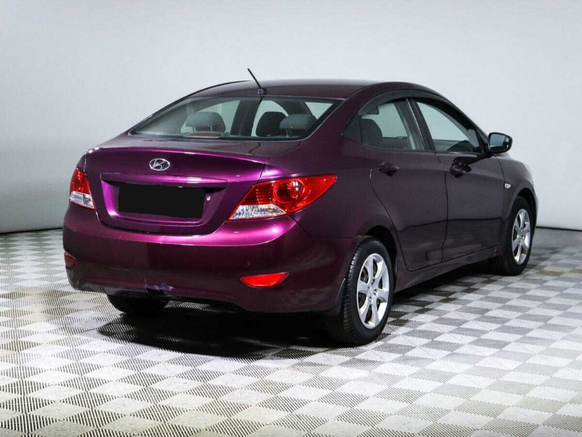 Купить Hyundai Solaris с пробегом. Фото: #4