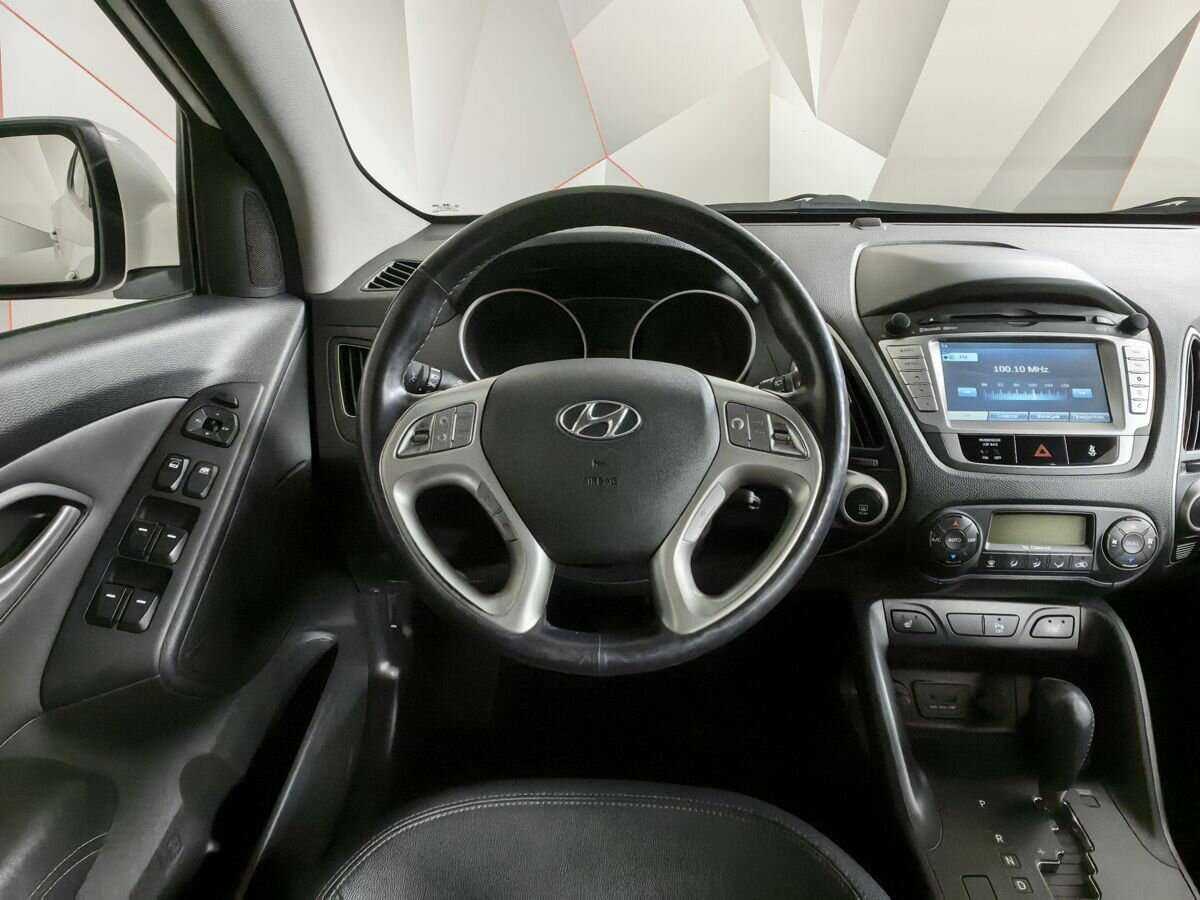 Купить Hyundai ix35 с пробегом. Фото: #14
