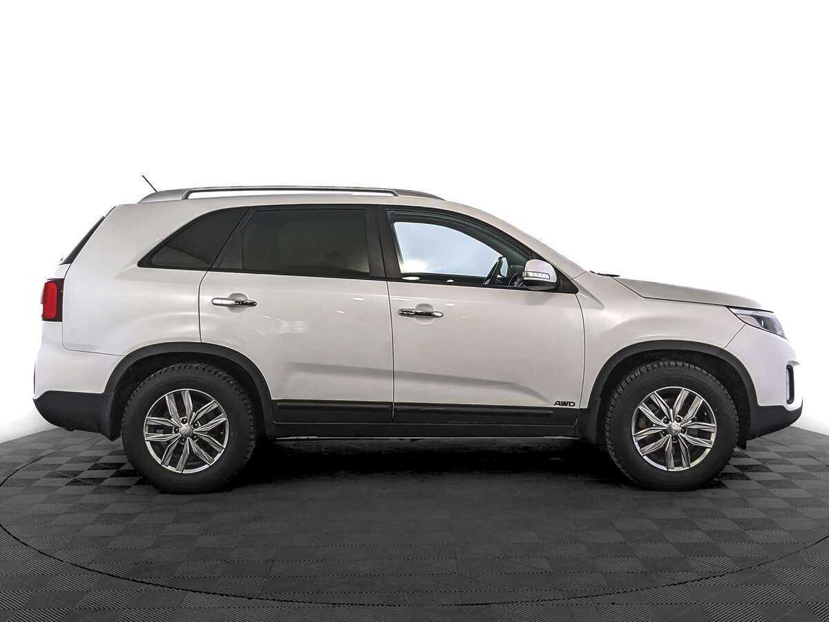 Купить Kia Sorento с пробегом. Фото: #3