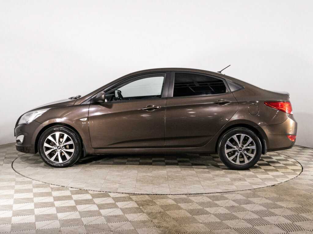 Купить Hyundai Solaris с пробегом. Фото: #7