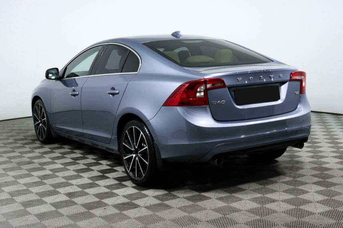 Купить Volvo S60 с пробегом. Фото: #6
