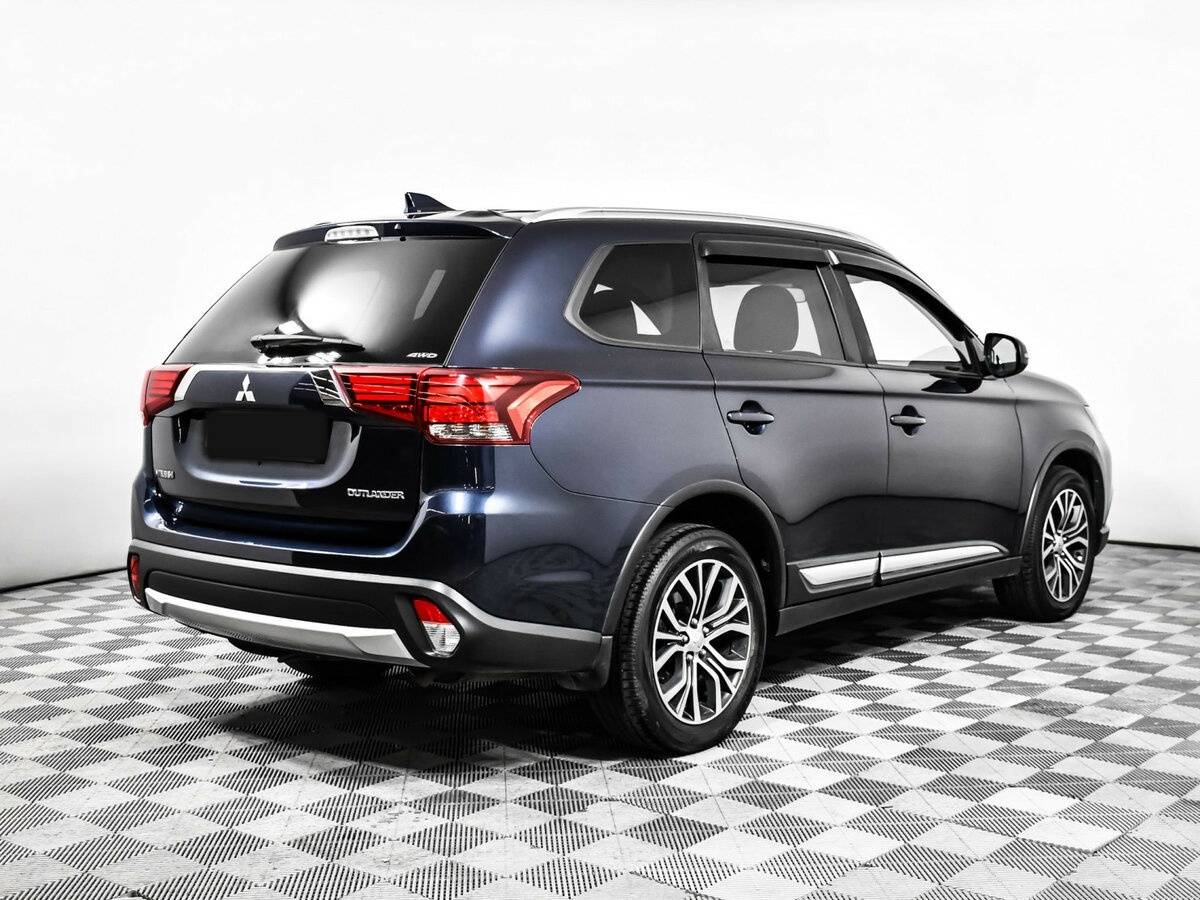 Купить Mitsubishi Outlander с пробегом. Фото: #3