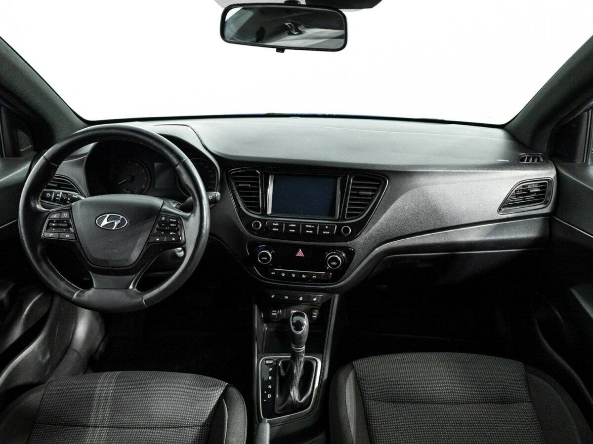 Купить Hyundai Solaris с пробегом. Фото: #12