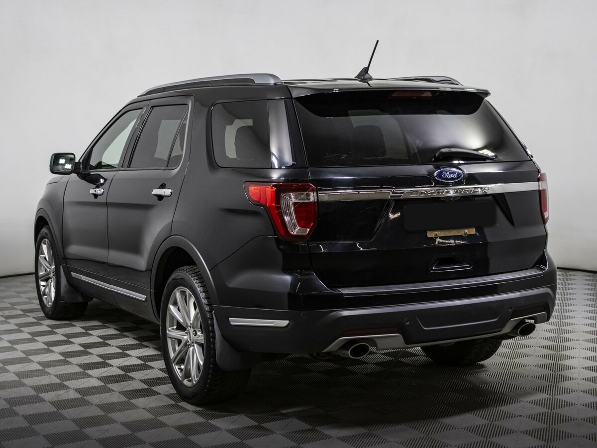 Купить Ford Explorer с пробегом. Фото: #5