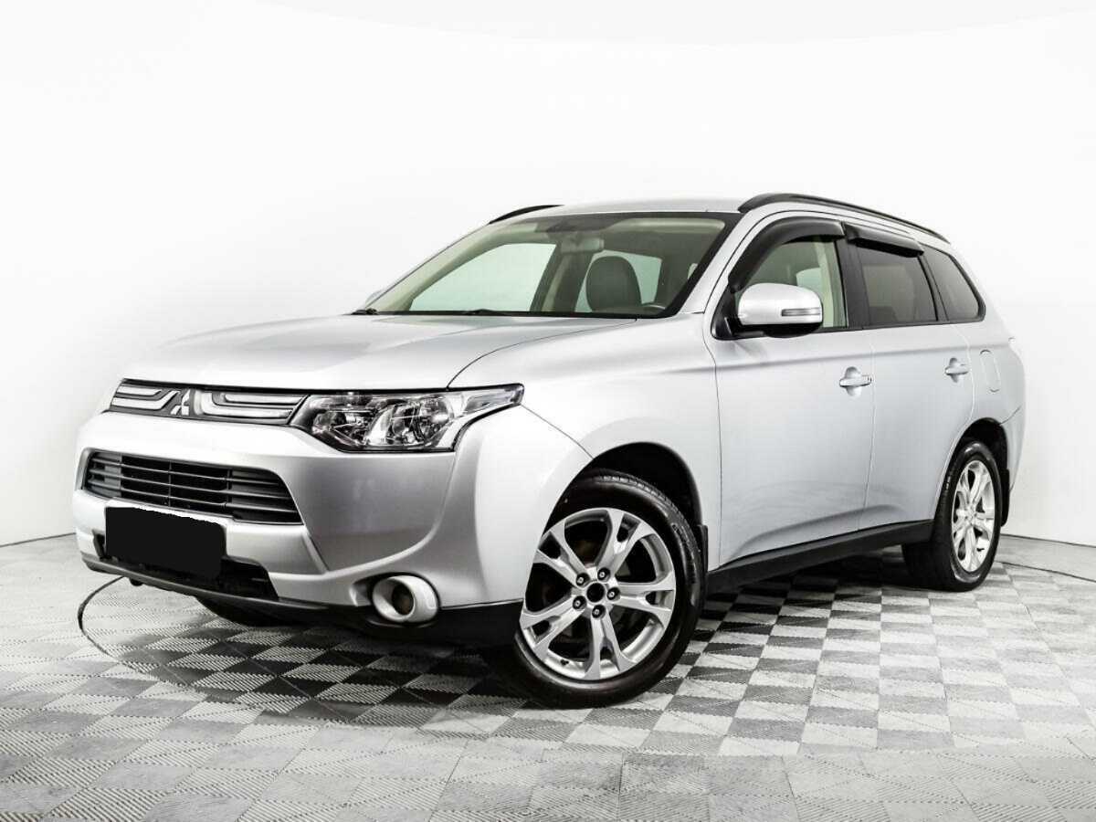 Купить Mitsubishi Outlander с пробегом. Фото: #0