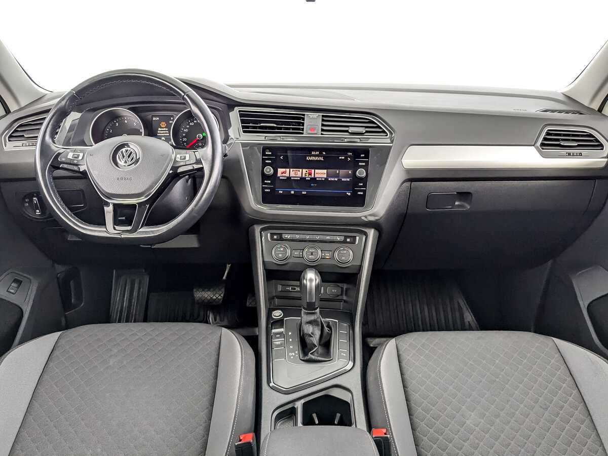 Купить Volkswagen Tiguan с пробегом. Фото: #13