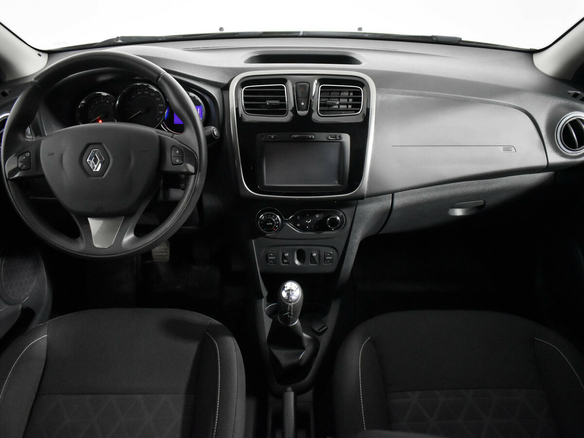 Купить Renault Sandero с пробегом. Фото: #13