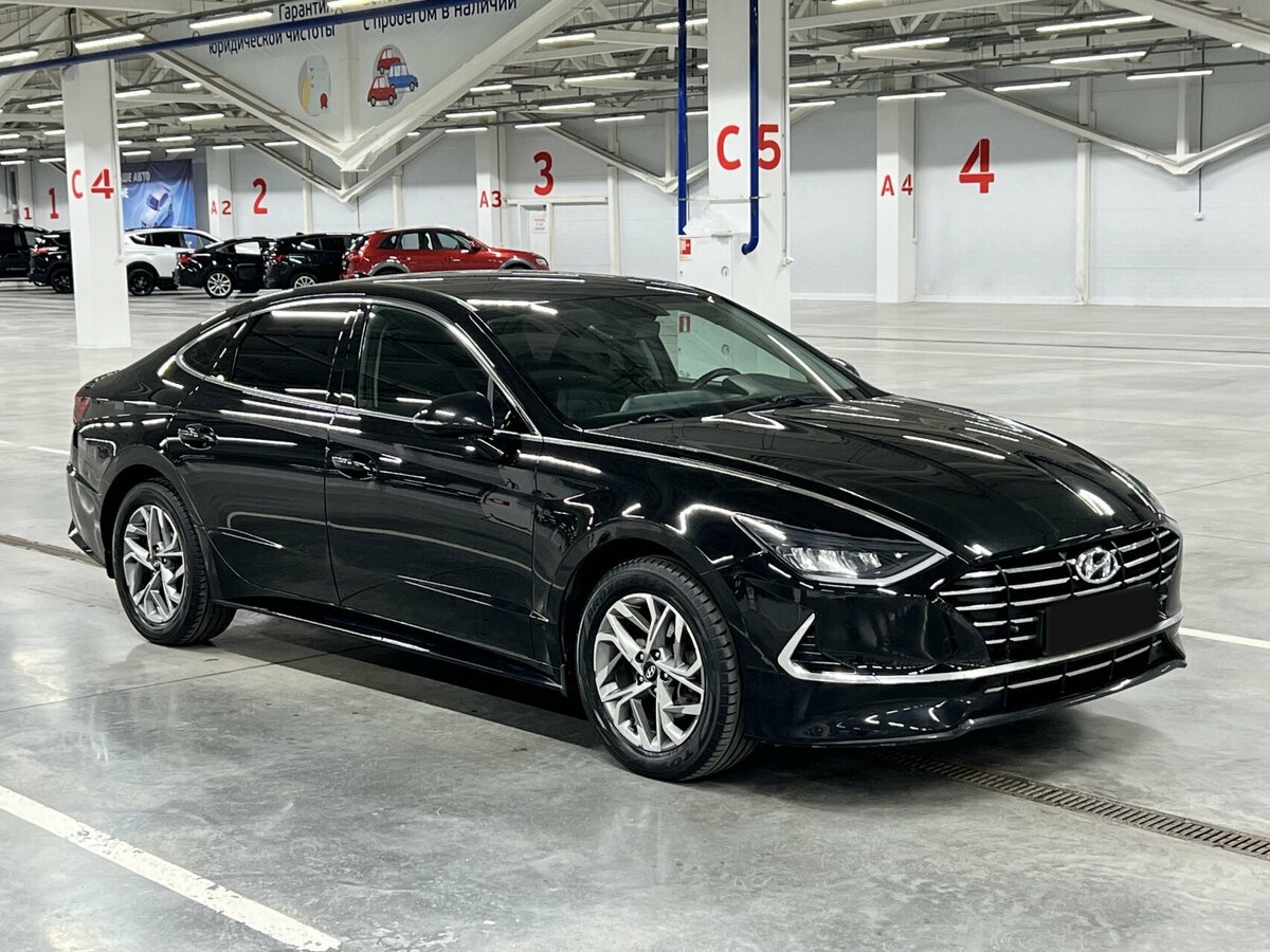 Купить Hyundai Sonata с пробегом. Фото: #2