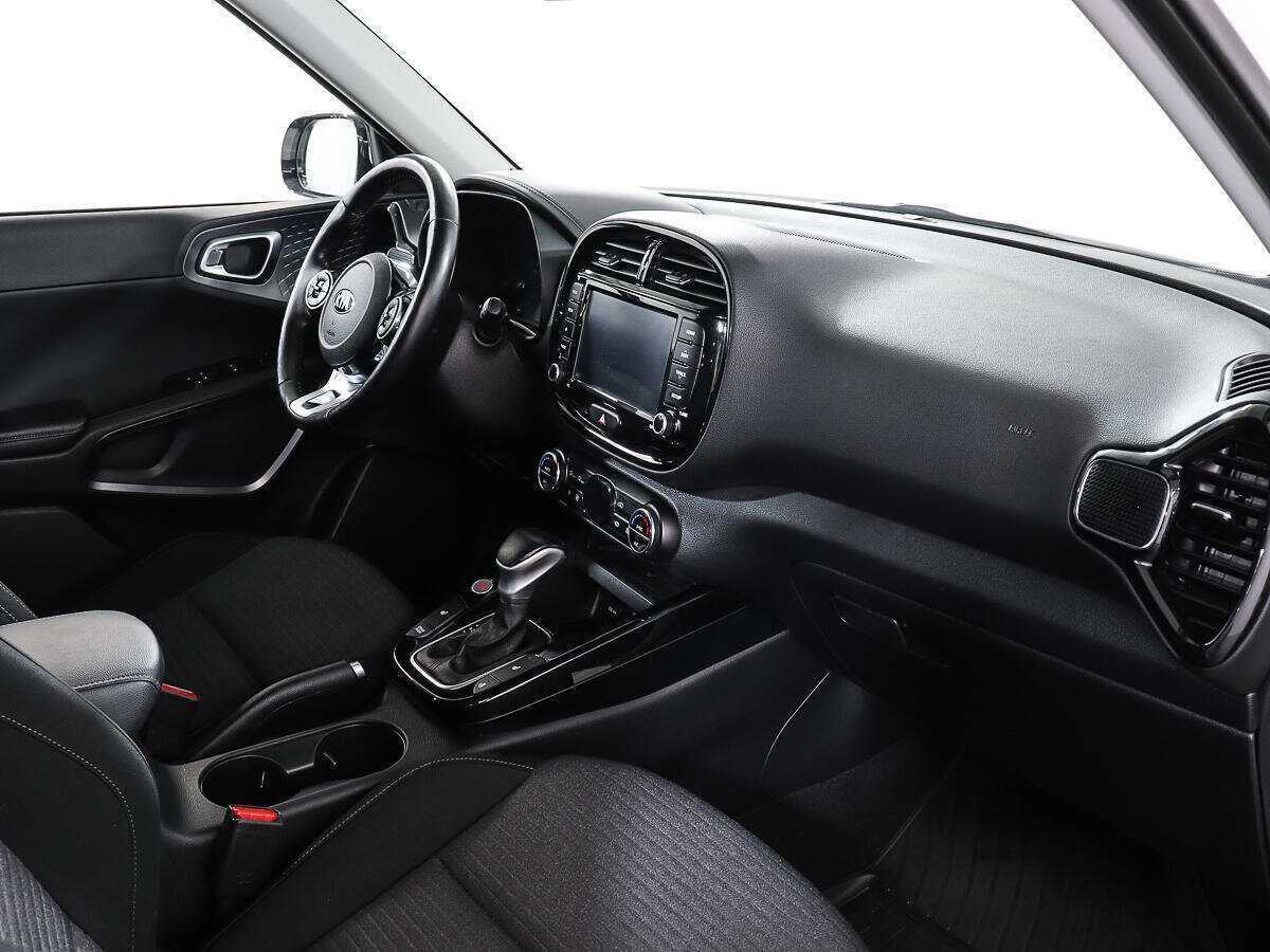 Купить Kia Soul с пробегом. Фото: #8