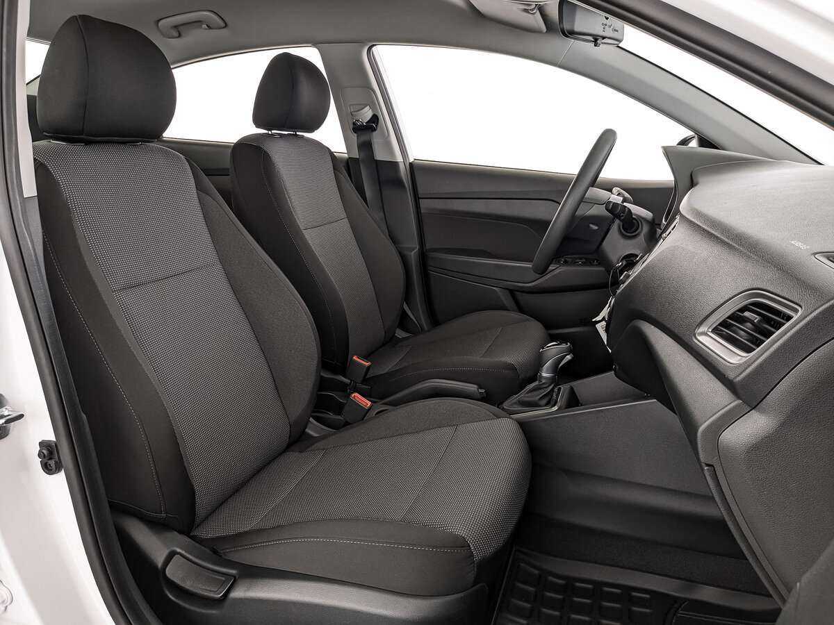 Купить Hyundai Solaris с пробегом. Фото: #19
