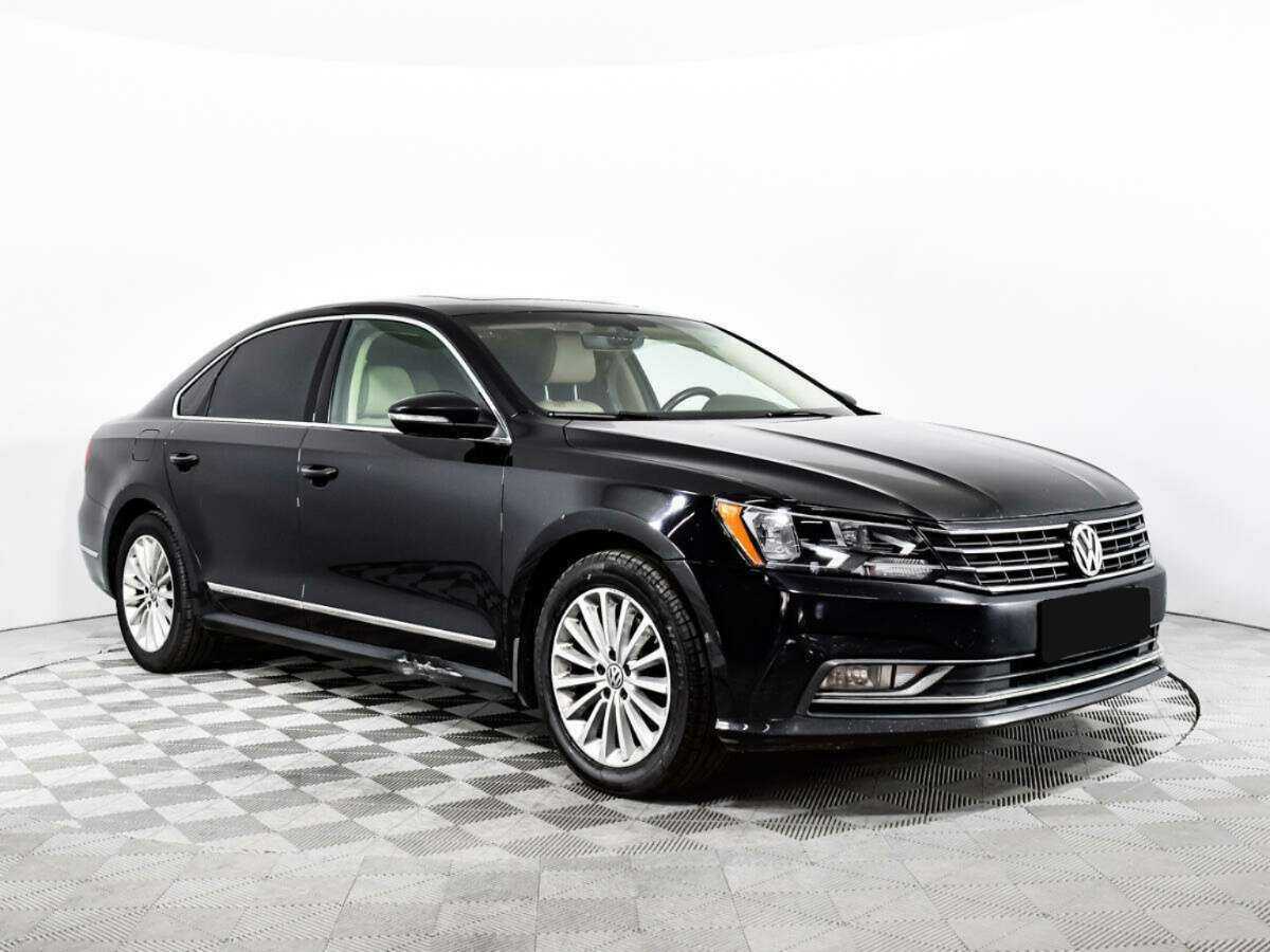 Купить Volkswagen Passat с пробегом. Фото: #2