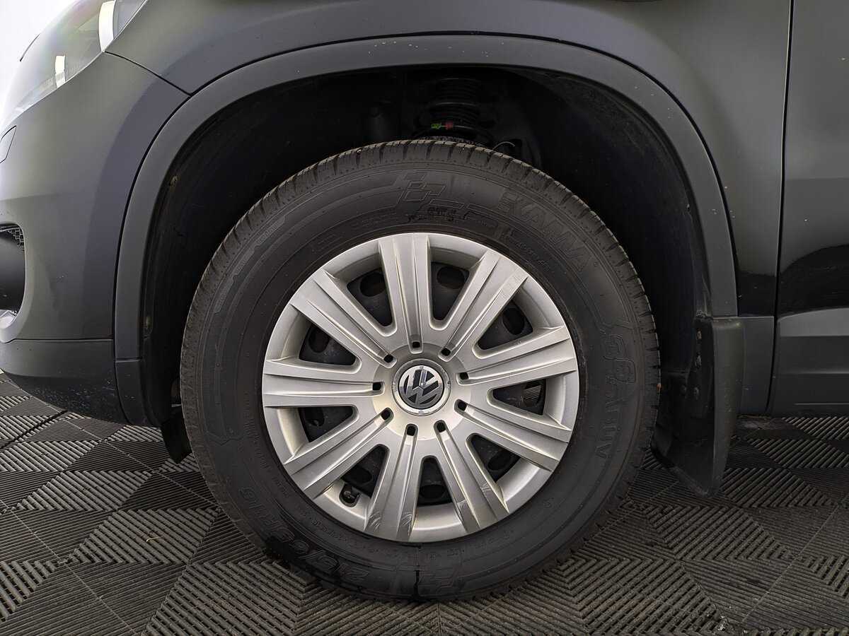 Купить Volkswagen Tiguan с пробегом. Фото: #11