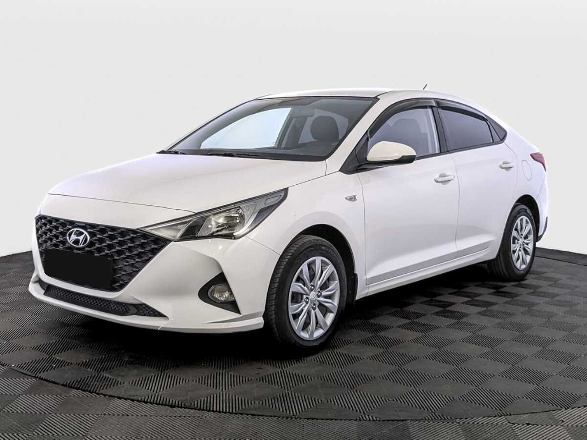 Купить Hyundai Solaris с пробегом. Посмотреть фото