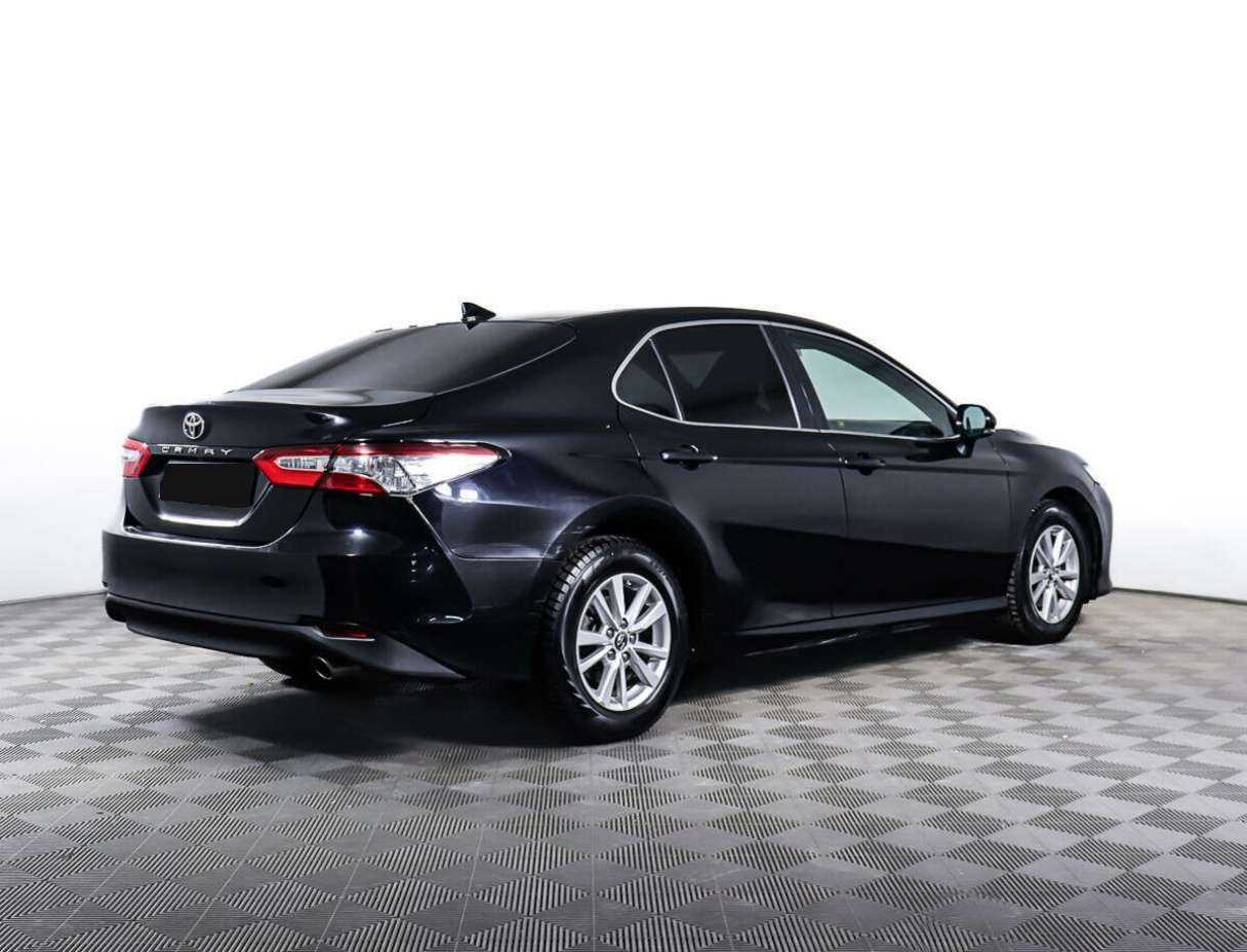 Купить Toyota Camry с пробегом. Фото: #4