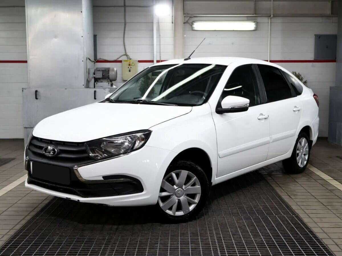 Купить Lada (ВАЗ) Granta с пробегом. Посмотреть фото