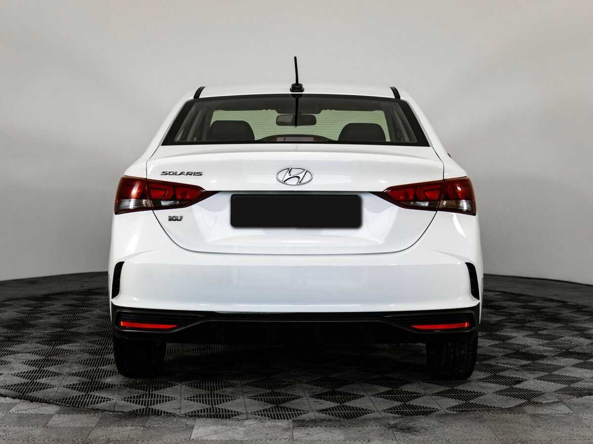 Купить Hyundai Solaris с пробегом. Фото: #4